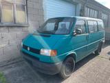Volkswagen T4 Multivan 2.0 Benzin 1995 - VW T4 Multivan in Mannheim