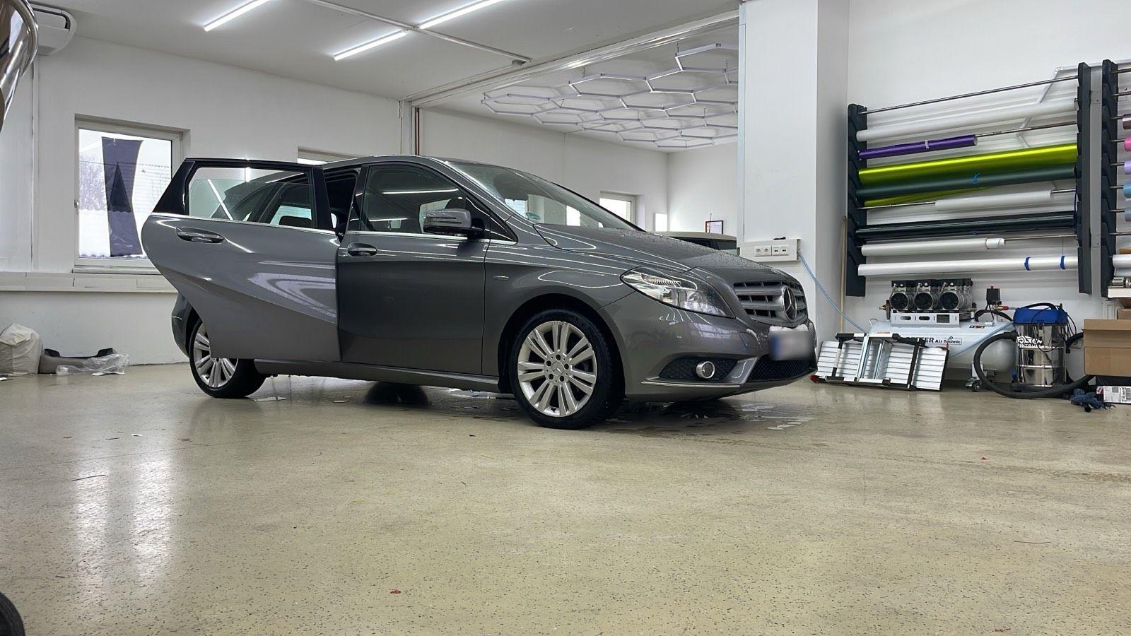 Mercedes-Benz Mercedes Benz