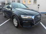 Audi Q3 basis quattro,Autom,Navi,LED,Erstehand - Audi Q3 Gebrauchtwagen in Bonn