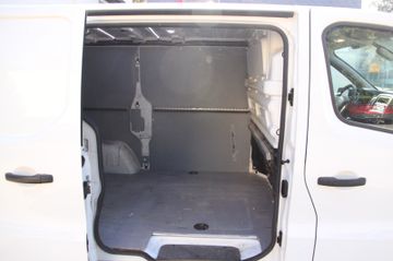 Renault Trafic - 12