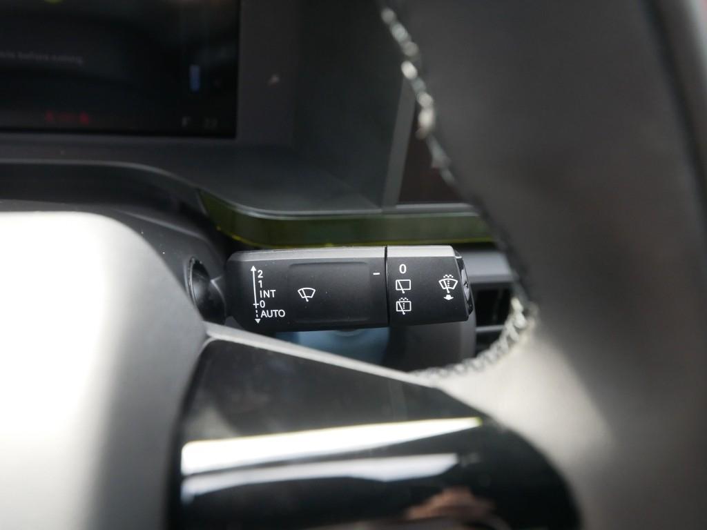 Fiat Grande Panda LA PRIMA HYBRID 1.2 eDCT 110 PS WIN