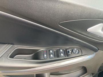 Opel GRANDLAND X 1.2 TURBO 96KW130PS  BUSINESS INNOVA