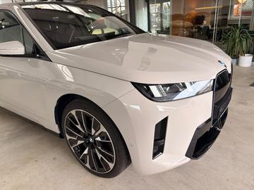 2025 BMW IX 照片 8
