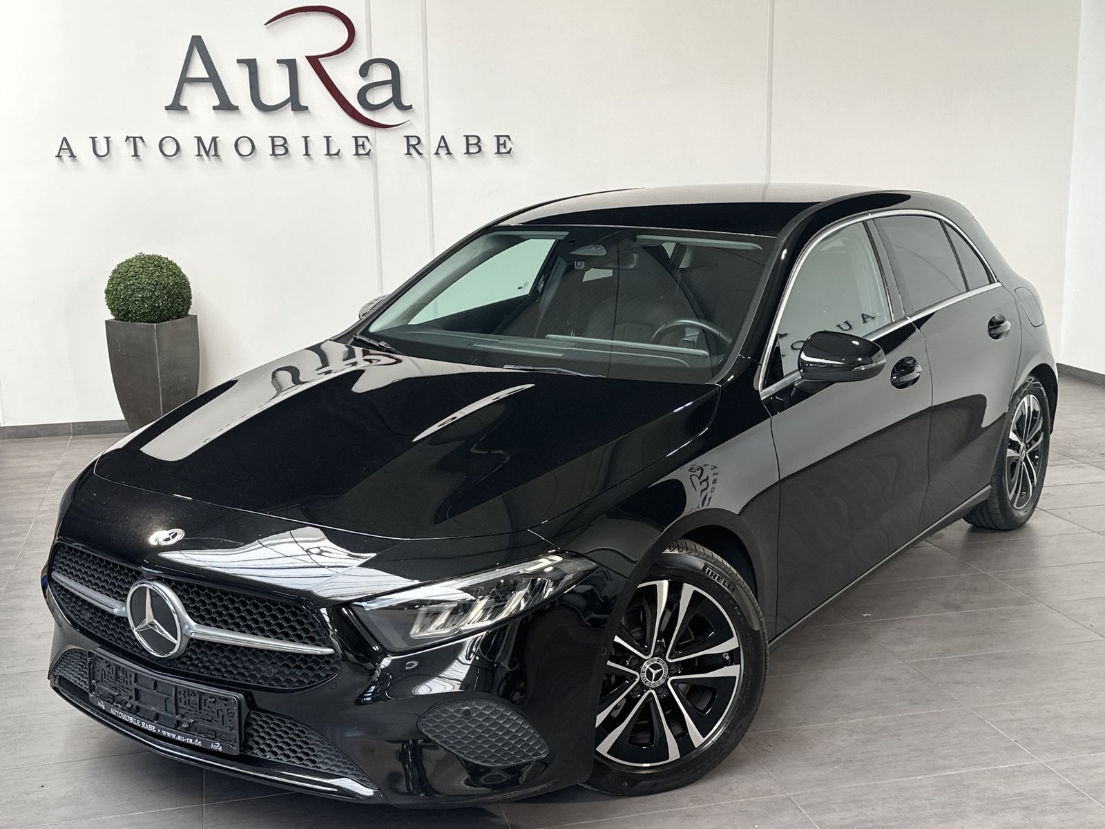Fahrzeugabbildung Mercedes-Benz A 200d Progressive Advanced NAV+LED+KAM+AHK+WIDE