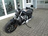 BMW R 18  Pure  /5 J. Garantie / Versand inklusive! - Angebote