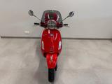 Vespa Primavera 125 i -GEBRAUCHT IN SEHR GUTEN ZUSTAND - VESPA ROT