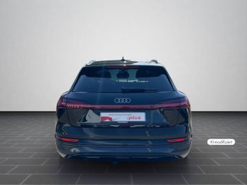Audi Q8 e-tron - 6