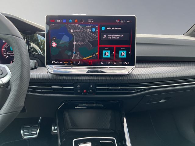 Golf VIII Variant R-Line 1.5 eTSI DSG