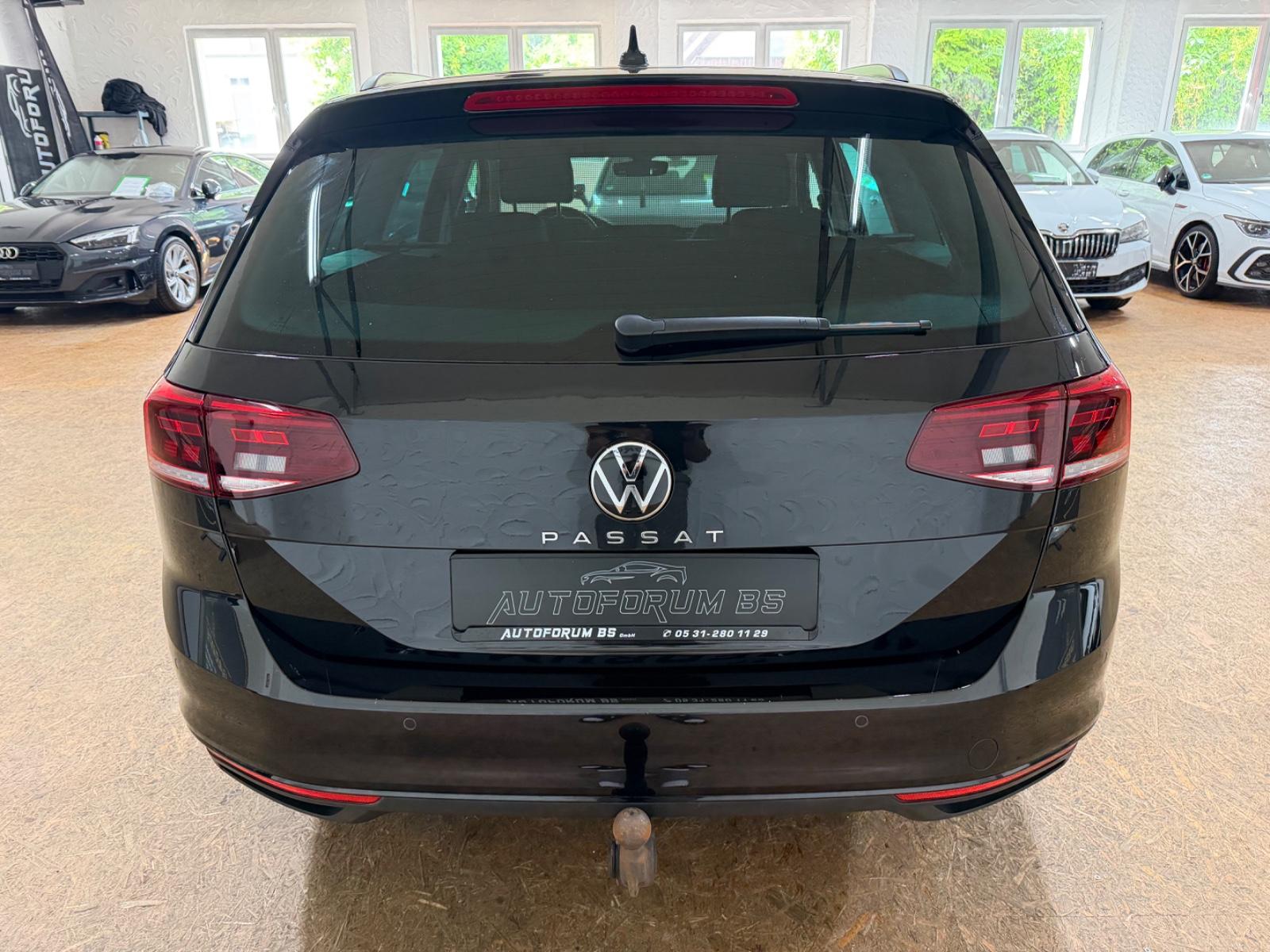 Volkswagen Passat Variant Business 2.0TDI DSG/STANDHEIZ/AHK
