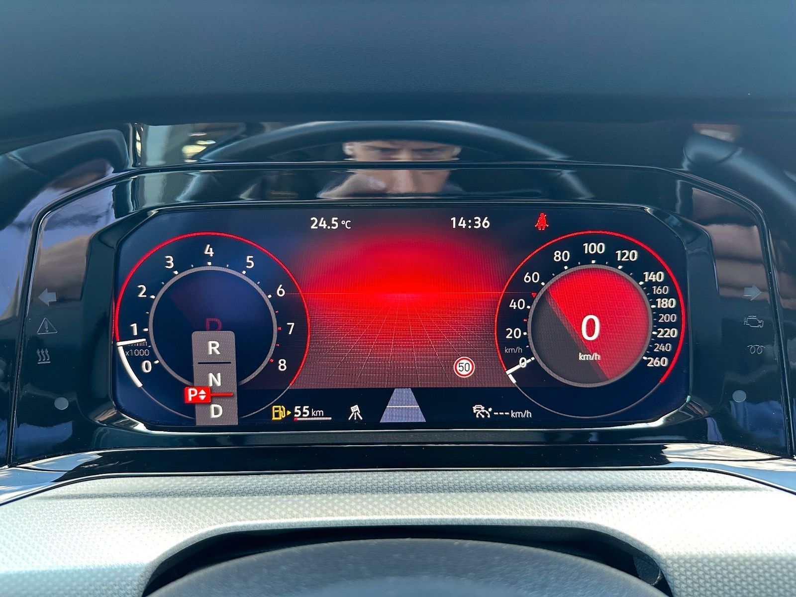 Fahrzeugabbildung Volkswagen Golf Variant 1.5 eTSI DSG Move NAV+LED+GJR+KAM