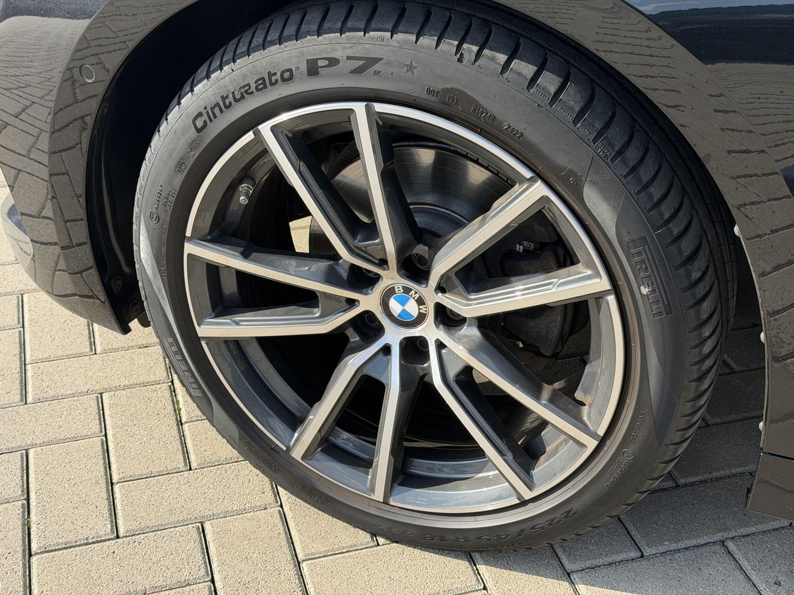 BMW 320 d xDrive |LCProf|Pano|HUD|H/K|Kamera|