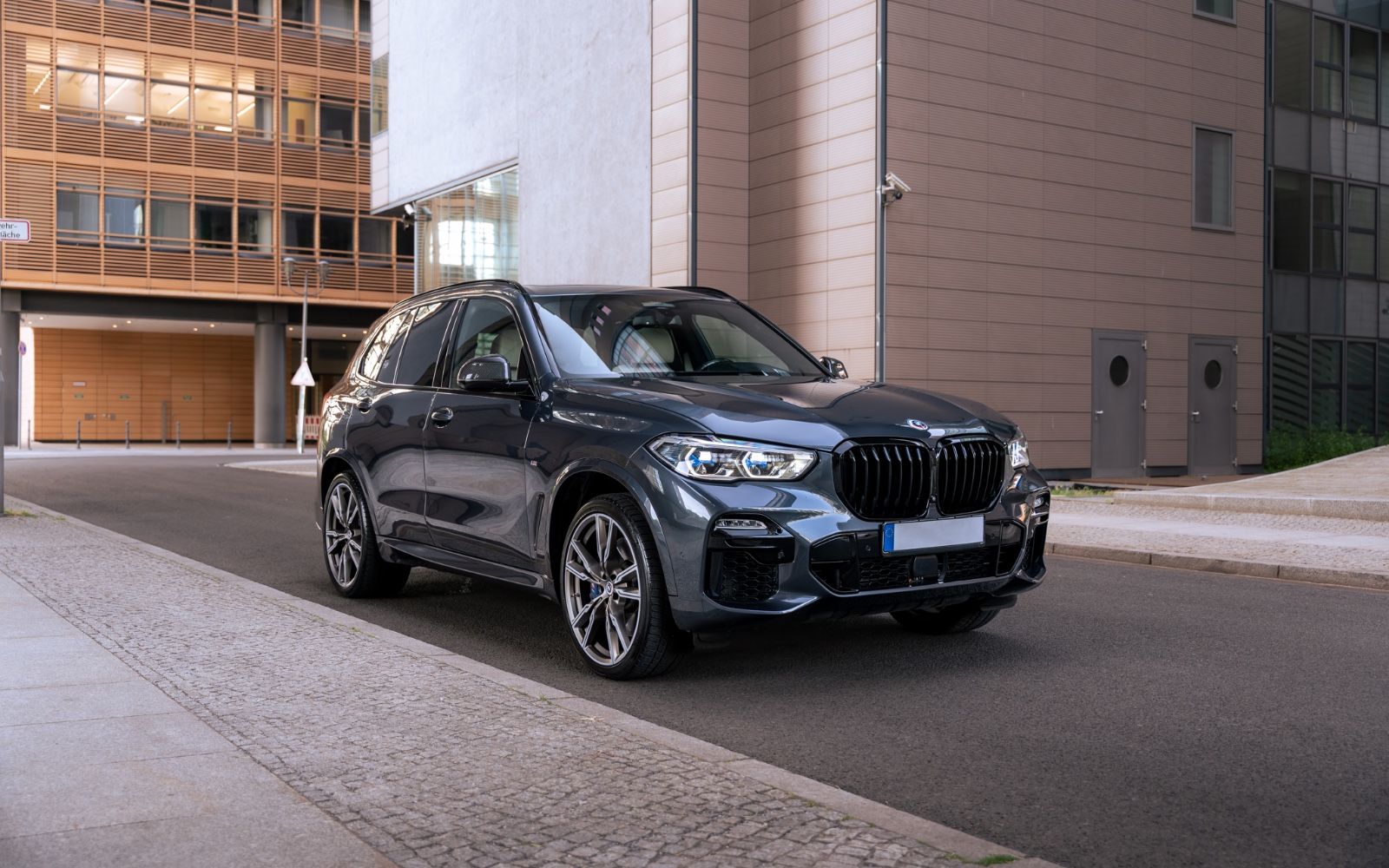 BMW X5 M50 M50i - Individual/Laser/HUD/B&amp;W/SkyLounge
