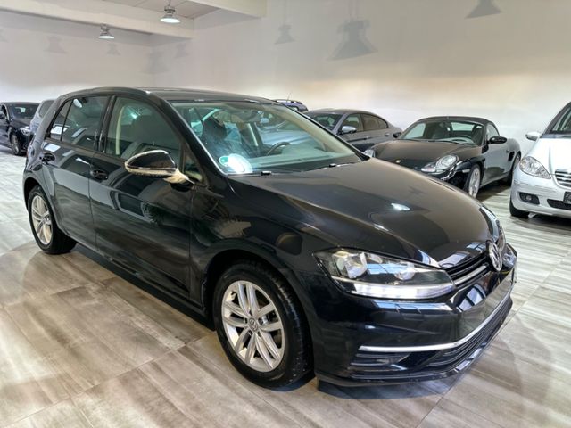 Volkswagen Golf VII Lim. Comfortline*ACC*SHZ*PDC*Automatik*