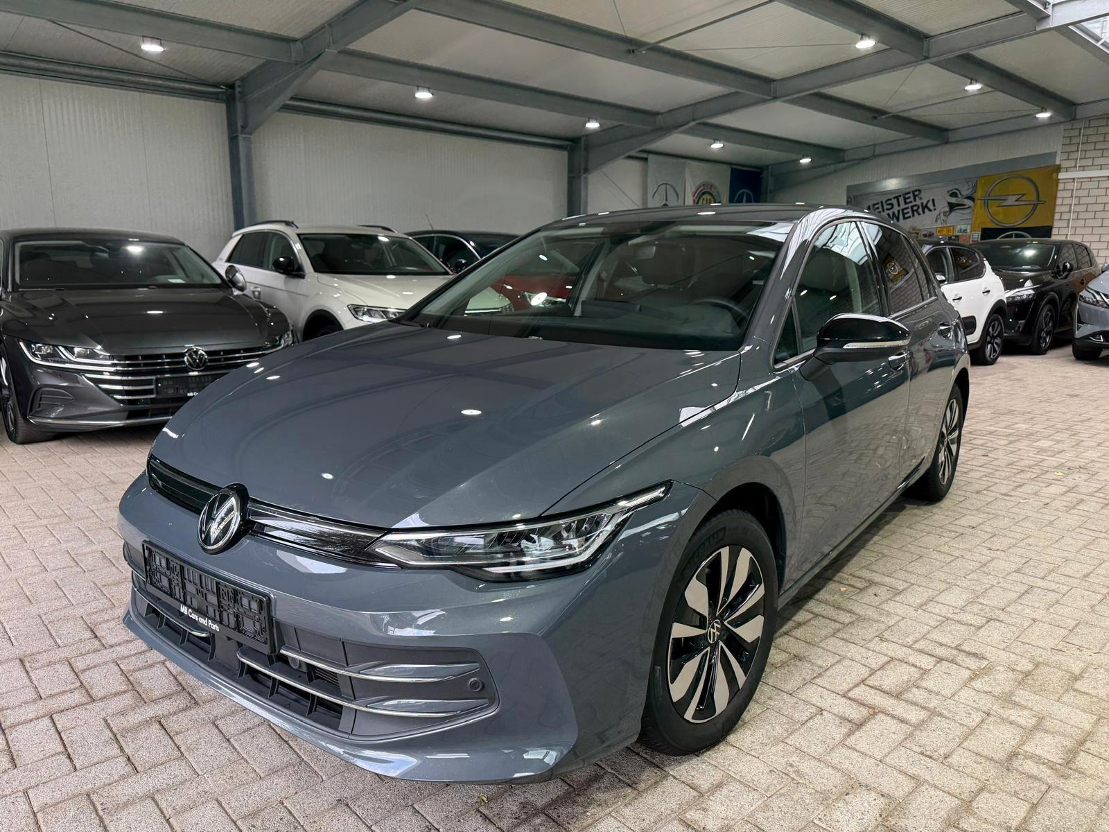 Volkswagen Golf VIII 1.5 TSI Goal ACC LED LHZ SHZ Side