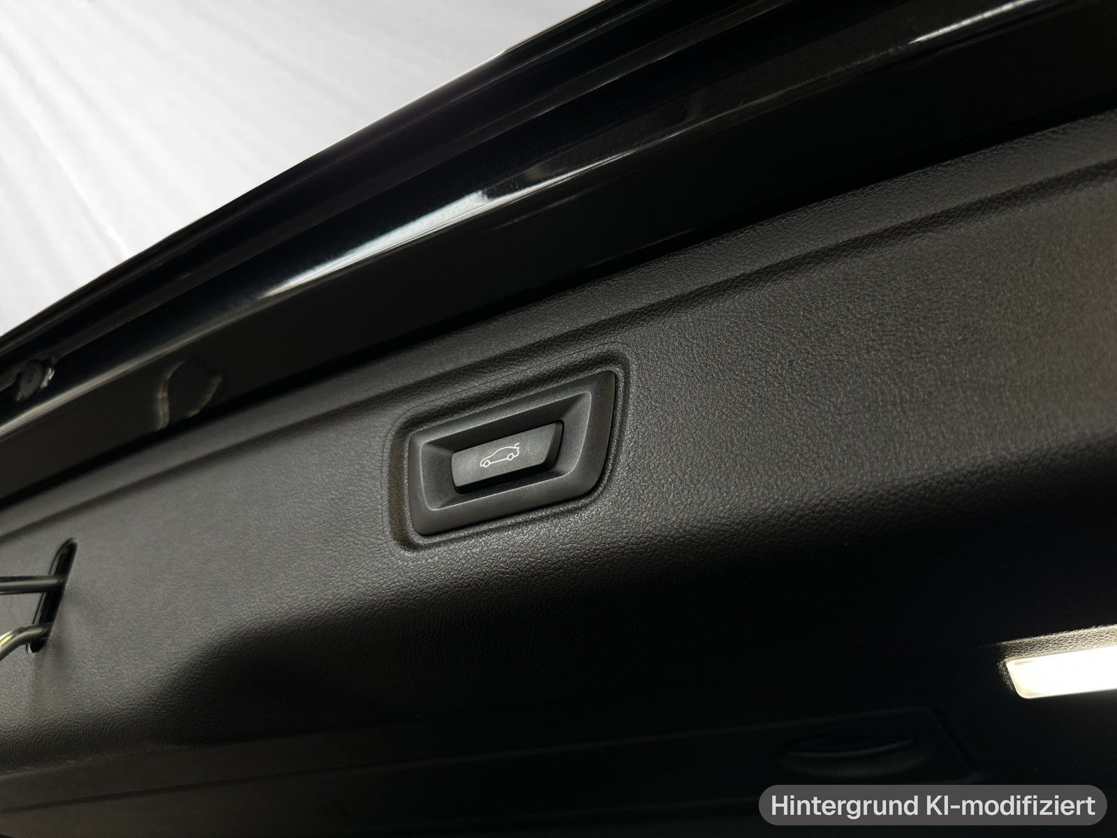 BMW 330i xDrive Touring M Sport M-Perfomance Umbau 2 foto 24