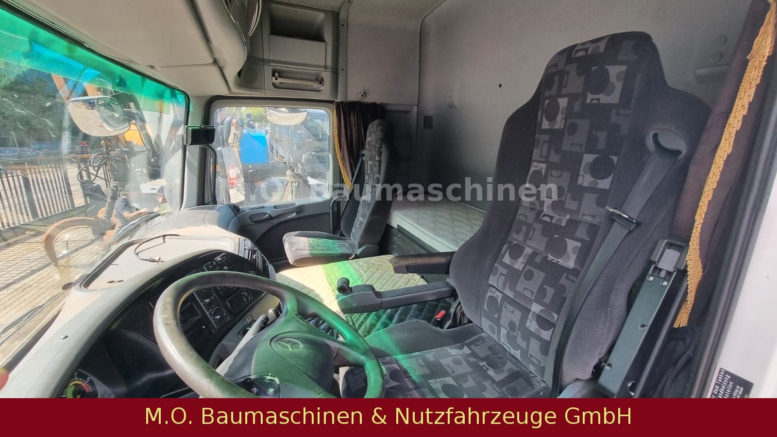 Fahrzeugabbildung Mercedes-Benz Actros 2541 L/6x2/Euro 5/Thermoking CD II MAX/