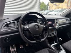 Fahrzeugabbildung Volkswagen T-Roc 1.0 TSI IQ.Drive LED ACC APP LM18