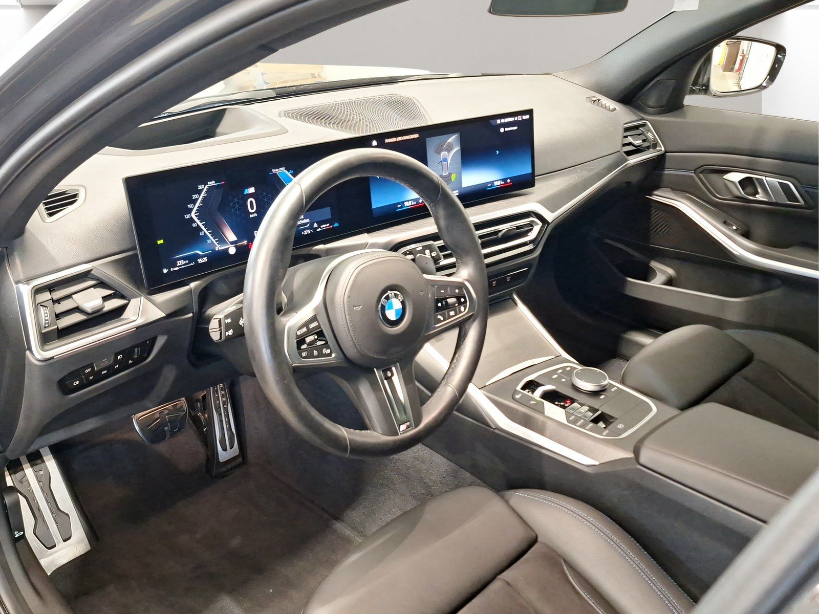 BMW 320d Touring M Sport Standheizung AHK PDC HiFi foto 4