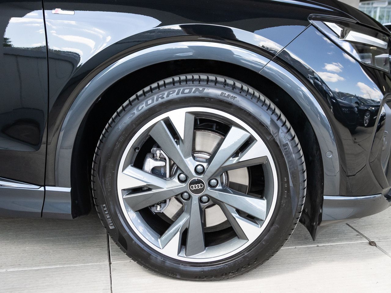 Audi Q4 e-tron Sportback 40 S line Head Up Keyless foto 10