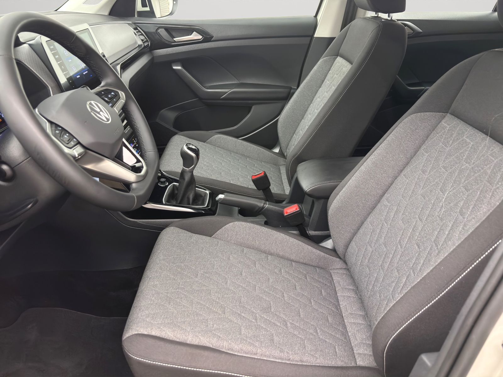 Volkswagen T-Cross - Bild 10