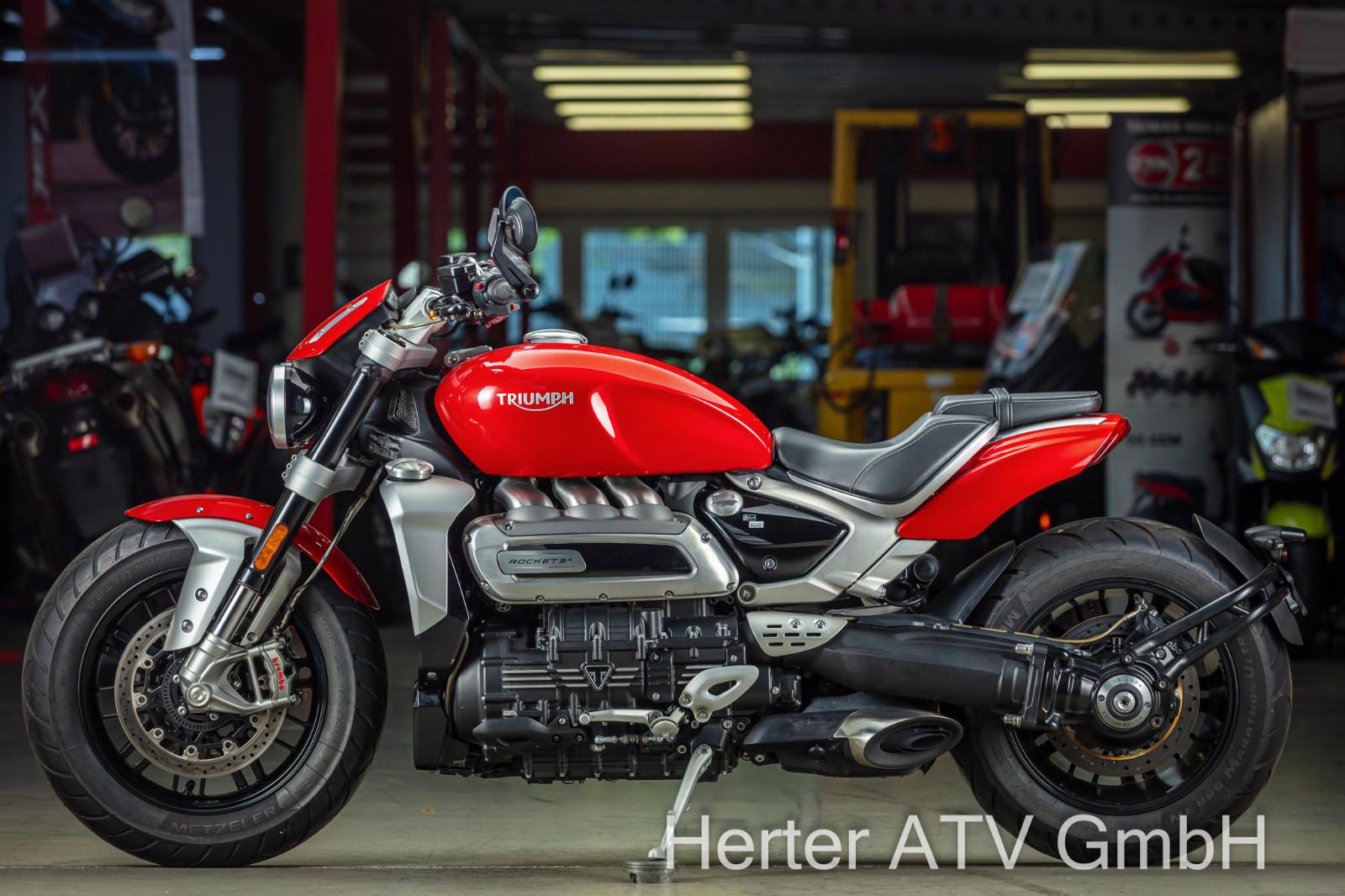 Triumph Rocket 3 R