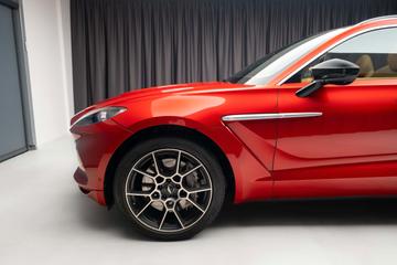 صورة مصغرة 27 لـ 2021 Aston Martin DBX