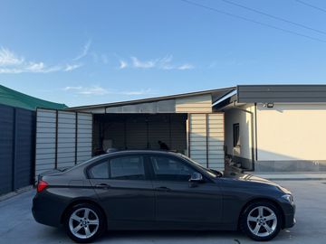 BMW 320 - 5