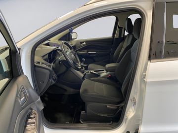 Ford Kuga - 9