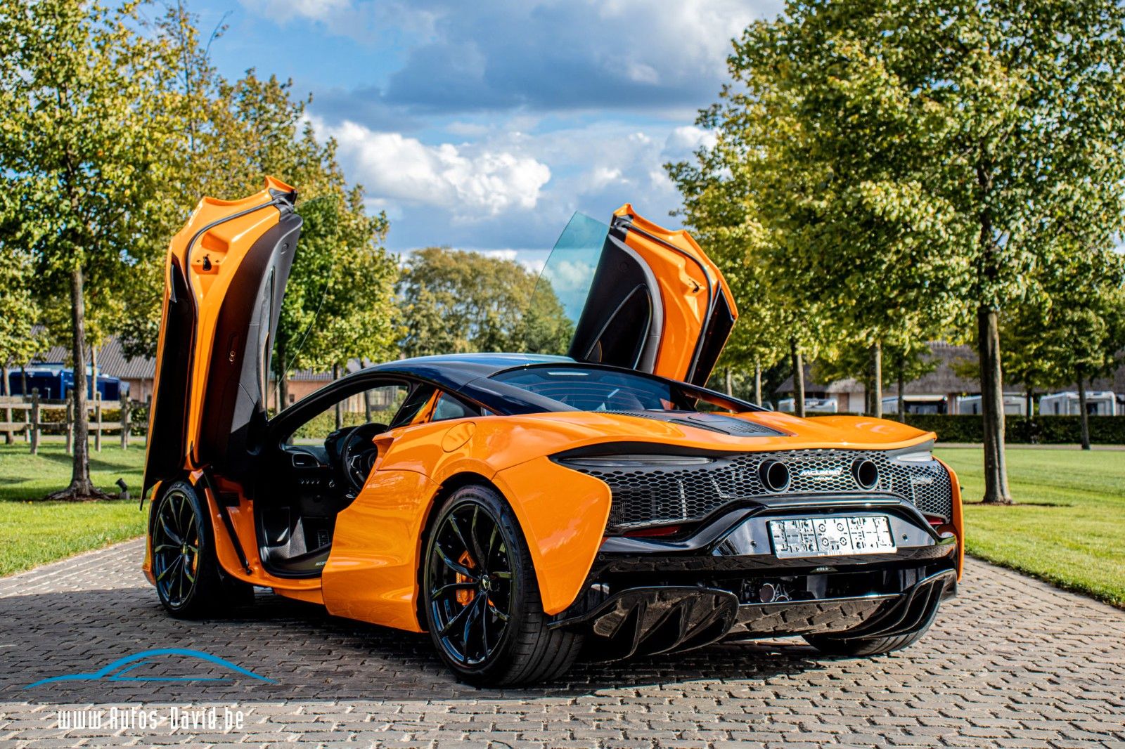 McLaren Artura 3.0 V6 Hybrid imagem 2