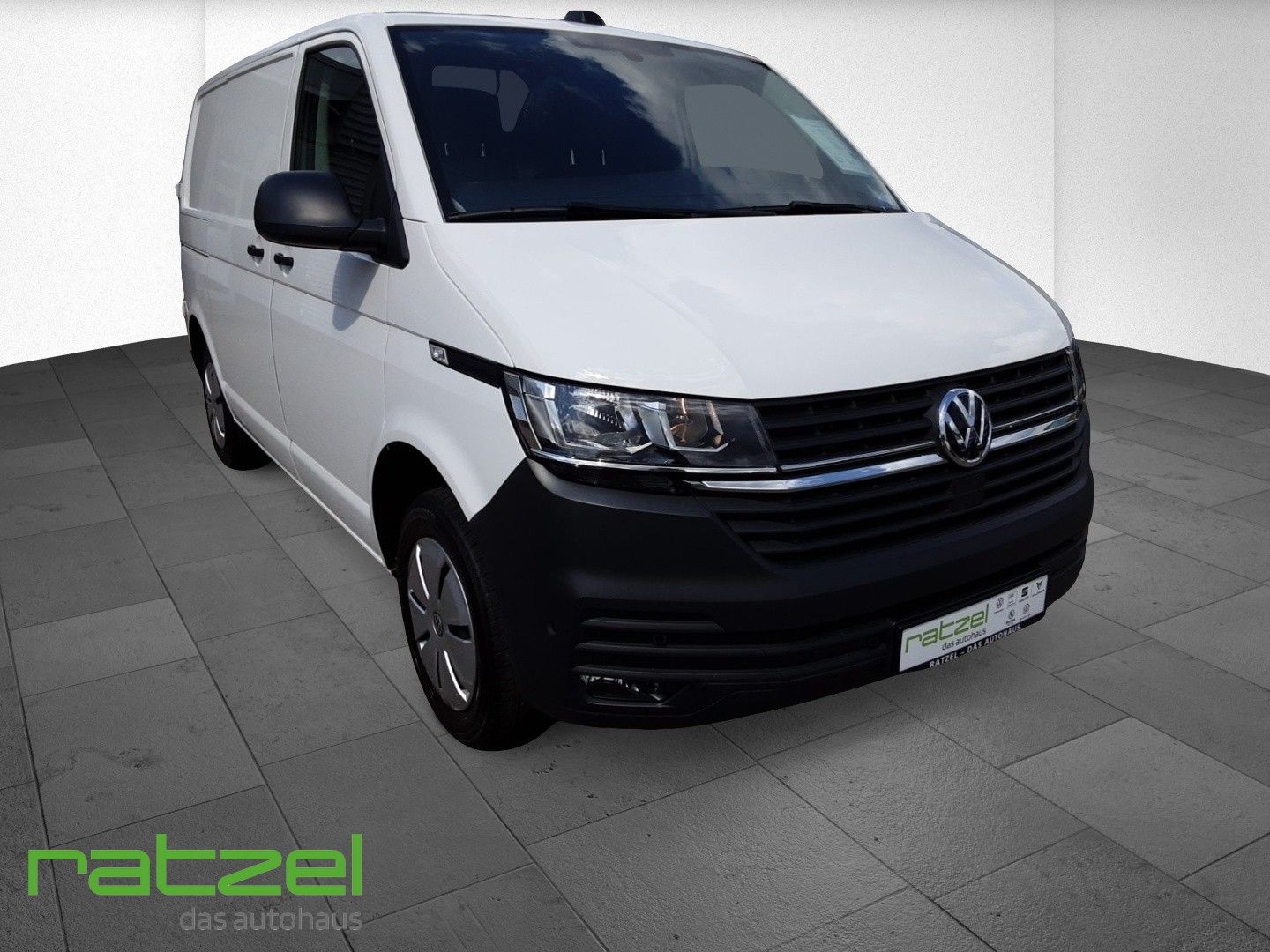 Fahrzeugabbildung Volkswagen T6.1 Transporter KR 2.0 TDI 110kw StandHZG AHK-a