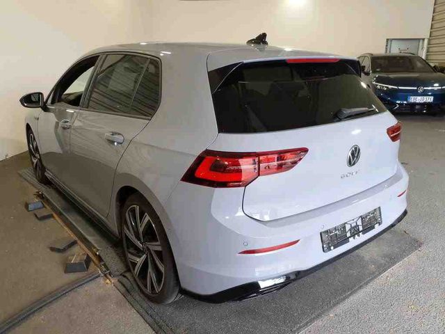 Golf VIII 2.0 TSI R-LINE BLACKSTYLE PANO+KAM+ACC