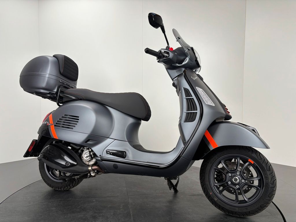 Fahrzeugabbildung Vespa GTS 300 SUPERSPORT *TOPCASE *TOP-ZUSTAND