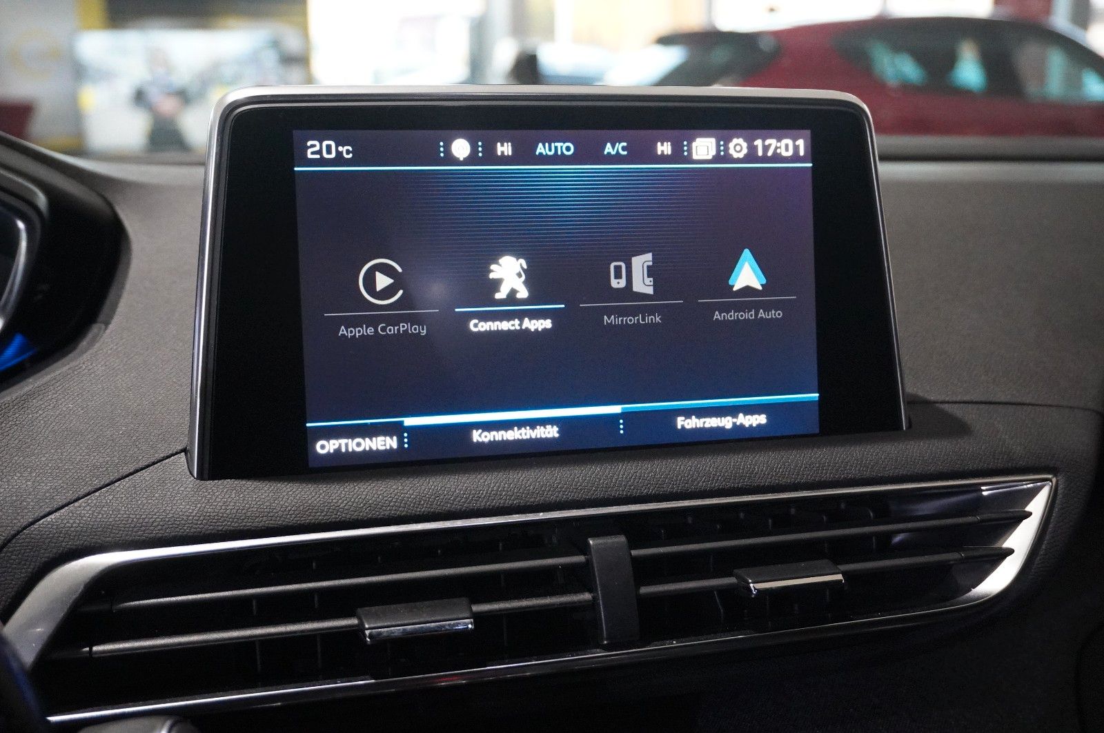 Fahrzeugabbildung Peugeot 5008 1.2T ALLURE GT-LINE 7-SITZ NAVI/LED/KAMERA