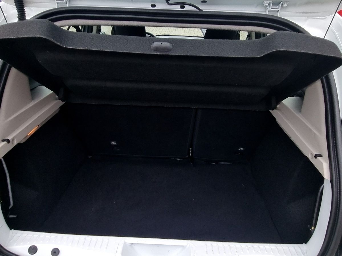 Fahrzeugabbildung Dacia Sandero Stepway Prestige TCe 100