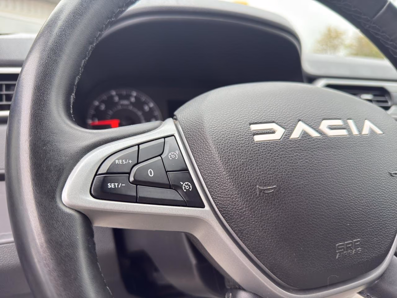 Dacia Duster 1.5 BLUE Expression LED*Alu*Carplay*PDC, миниатюра 17