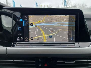 Volkswagen Golf VIII Variant Life+LED+LkHz+RFK+VirtualC.