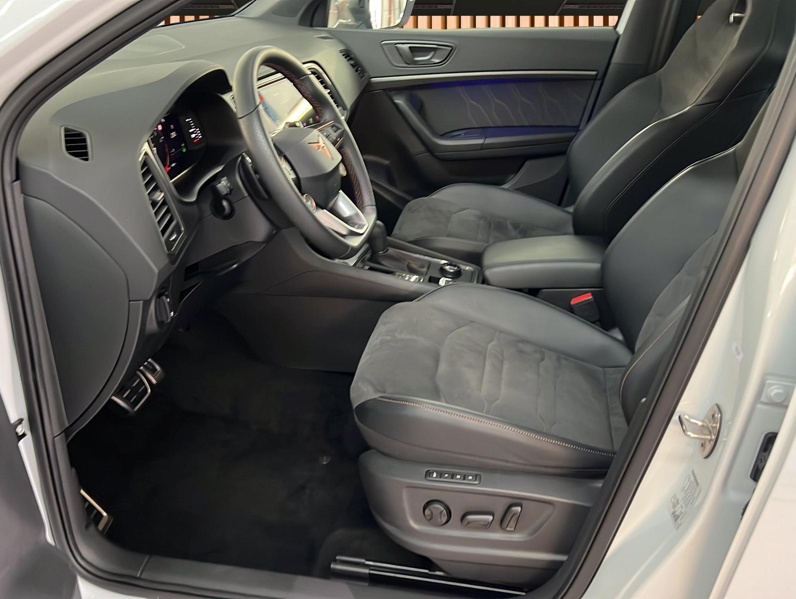 Cupra Ateca 2.0 TSI VZ 4Drive*Pano*Kessy*ACC*360Grad, миниатюра 8