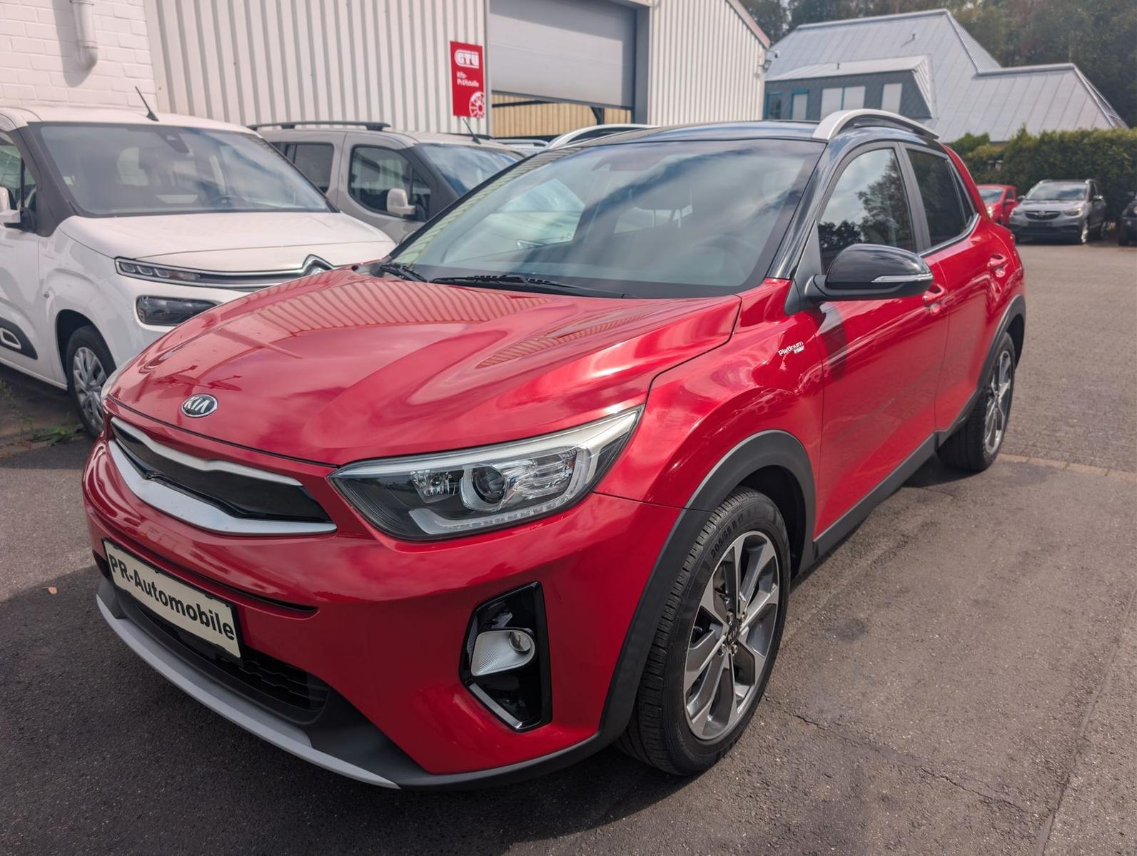 Kia Stonic Platinum Edition Vollleder/Navi+Cam/Alu