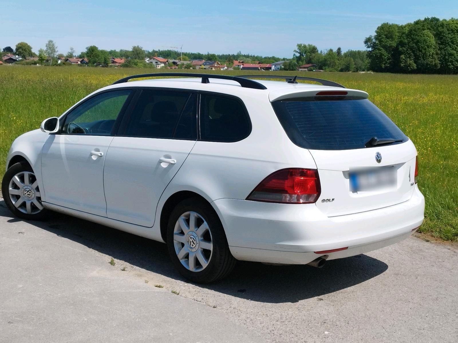 Volkswagen Golf 2012 — engine 105 HP (77kW)