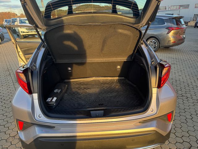 Toyota C-HR 2.0-l-VVTi Hybrid Team D. Navi Lenkr.Hg.