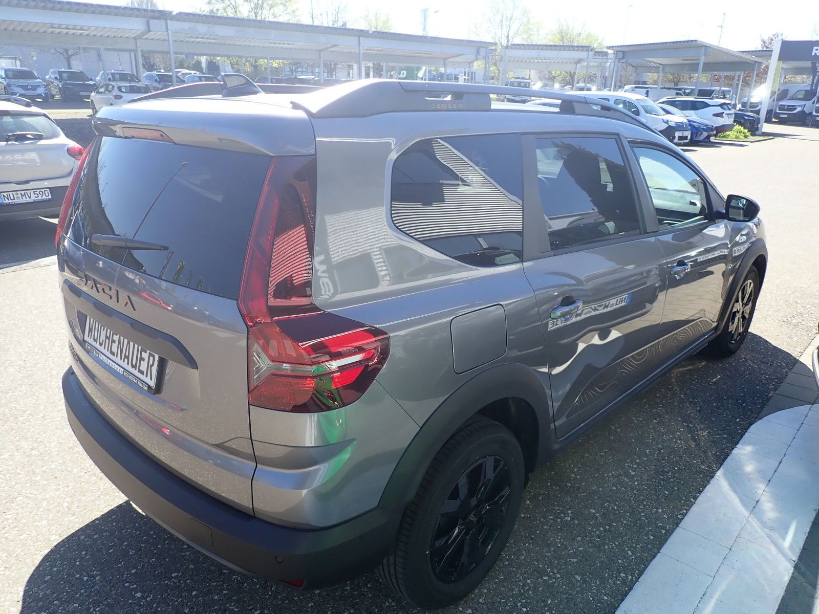 Fahrzeugabbildung Dacia Jogger Extreme TCe 110