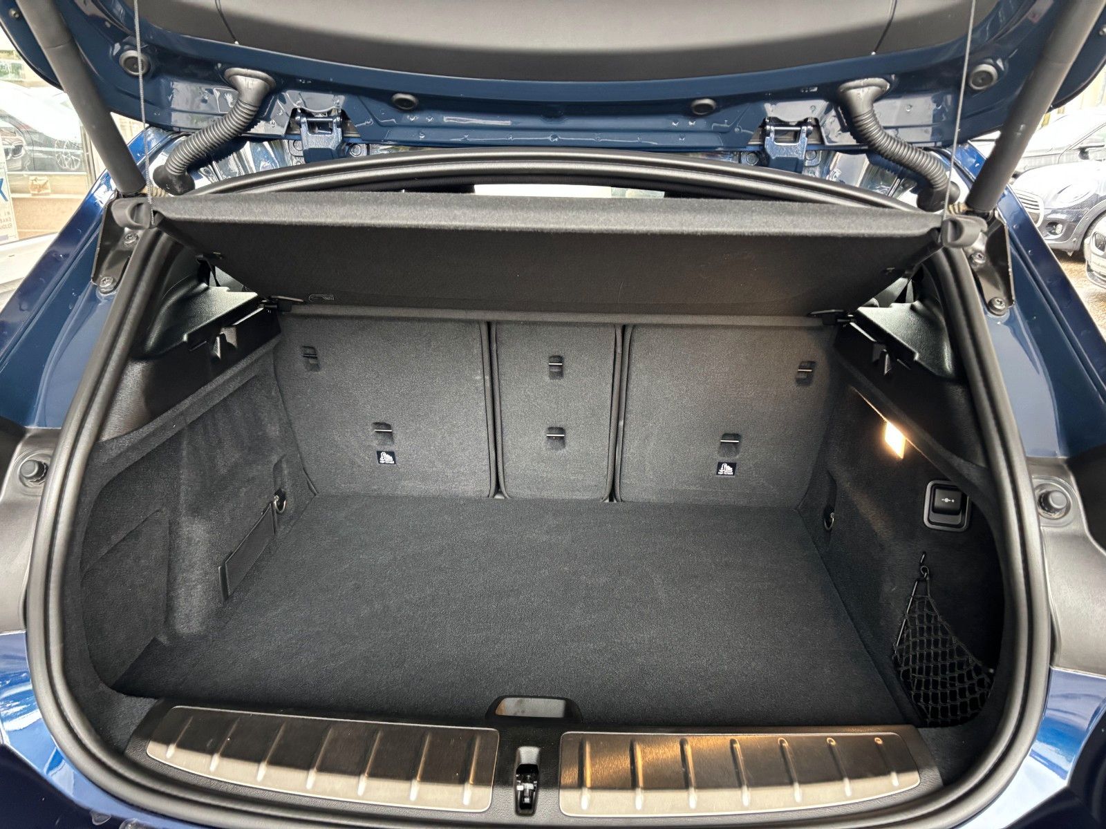 BMW X2 sDrive 20 i Advantage Plus/Navi/PDC/ foto 11