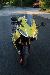 Aprilia RS 660 mit Öhlins Fahrwerk - Angebote entsprechen deinen Suchkriterien