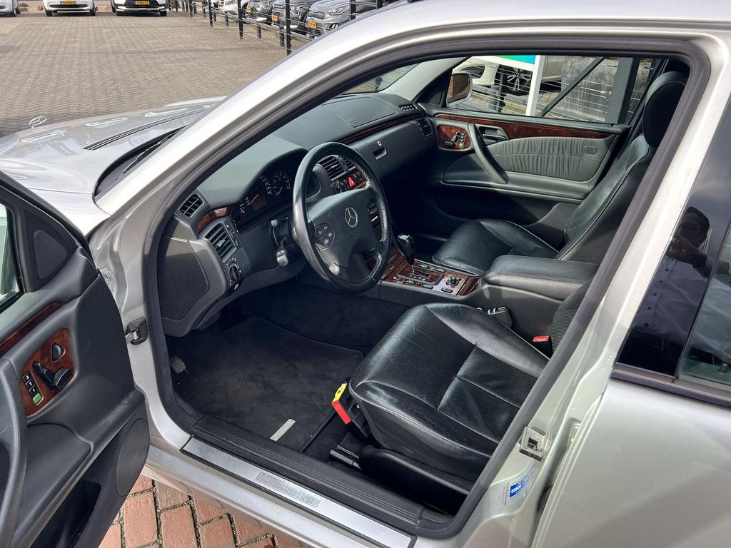 Mercedes-Benz E 430 kombi Avantgarde Select 4-Matic Schiebedac
