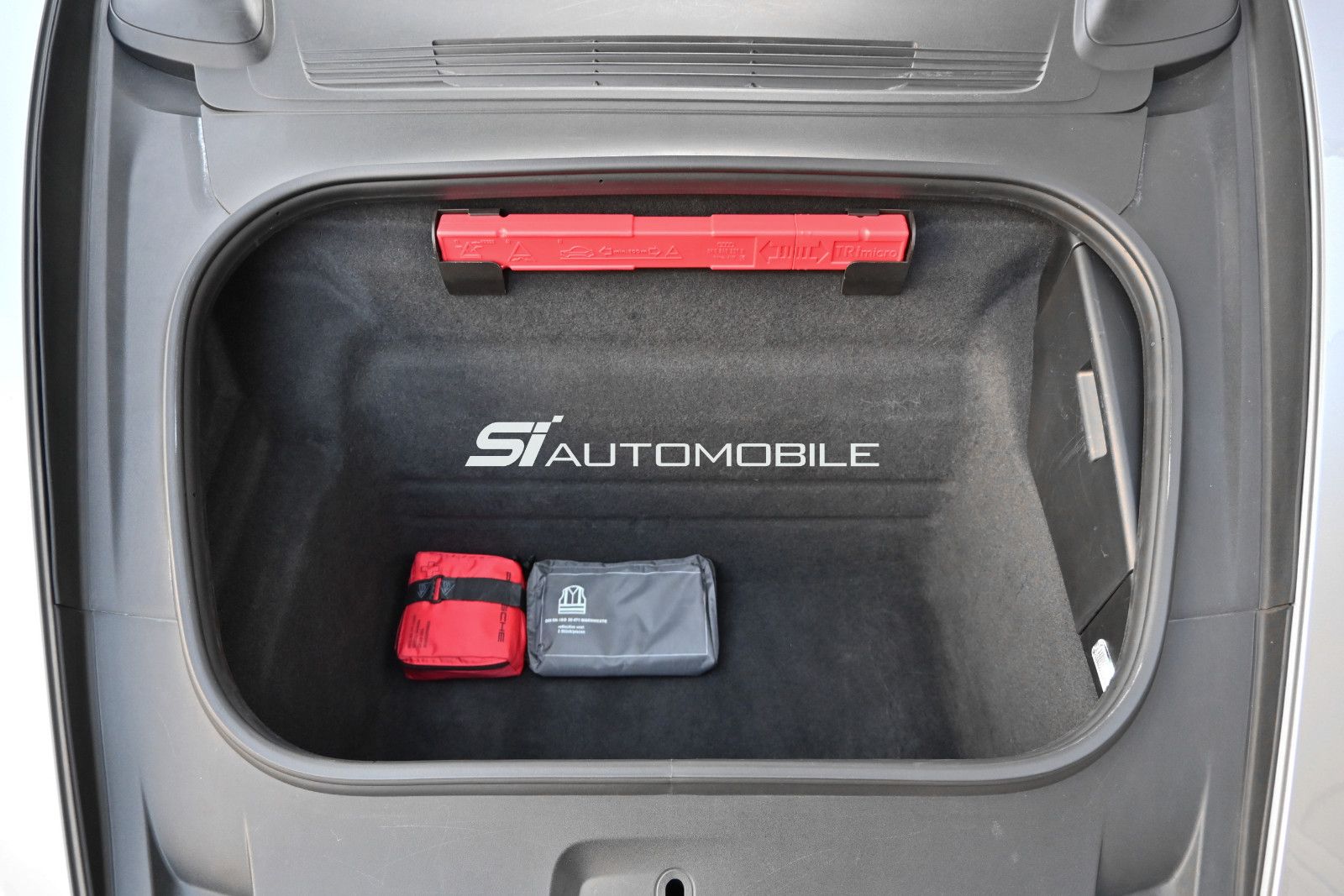 Fahrzeugabbildung Porsche 911 992 Carrera S Coupé °SPORT DESIGN°SP.ABGAS°