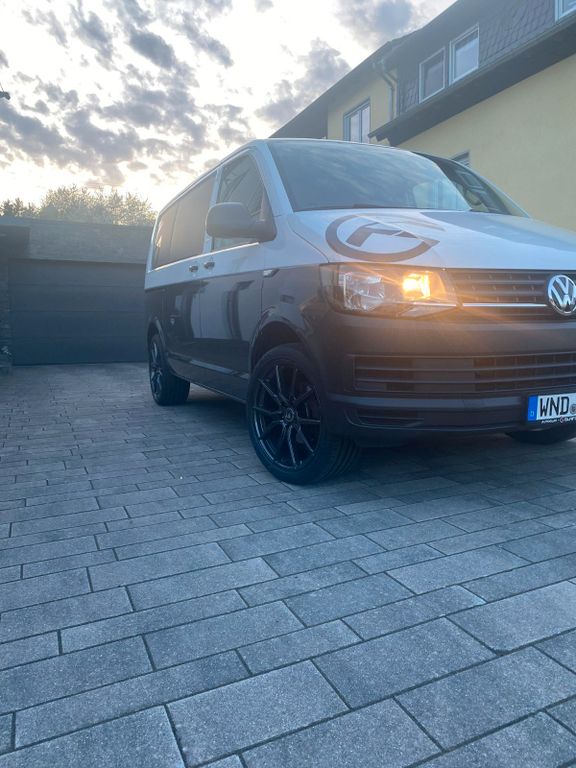 Image of Volkswagen T6 Transporter
