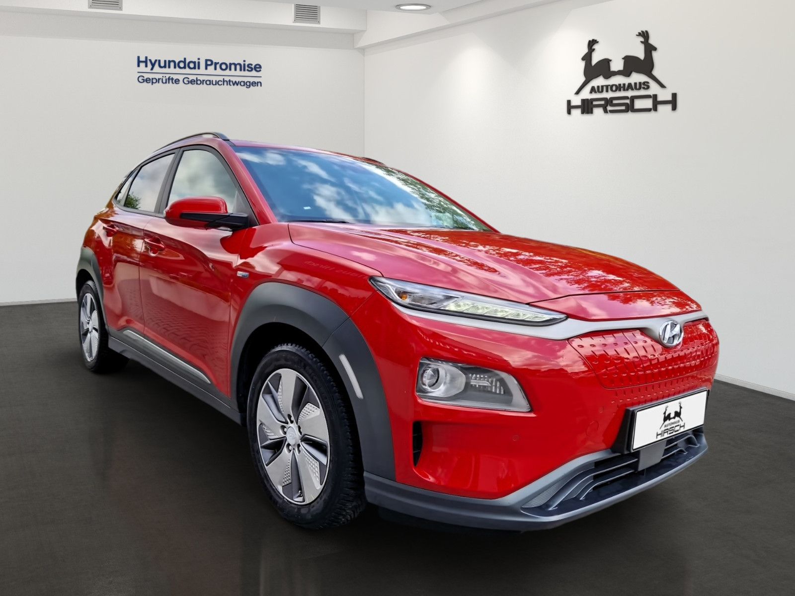 Fahrzeugabbildung Hyundai KONA Elektro 64kWh STYLE  NaviP. + AssistenzP.