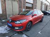 Renault Megane 1.2 Kombi/ TÜV NEU/ 8-fach bereift/ ALU/  - Renault Megane Gebrauchtwagen in Leipzig