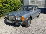 Mercedes-Benz 230 E.   W123.  Original   109500km.  1 Hand - Mercedes-Benz 230: W123 230e