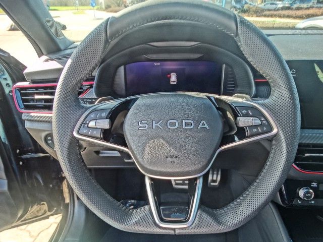 ŠKODA Kamiq Kamiq Monte Carlo 1.5 TSI DSG – Bild 12 von 17